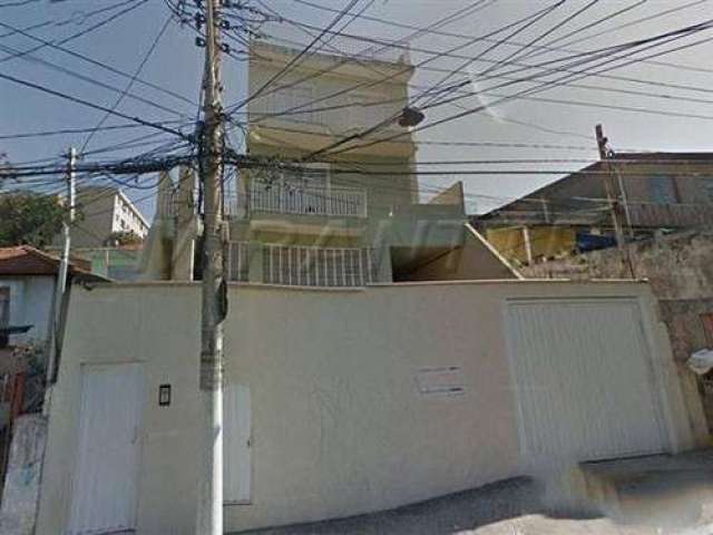 Cond. fechado de 75m² com 2 quartos em Casa Verde Alta