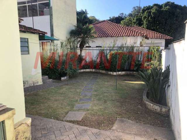 Sobrado de 220m² com 3 quartos em Horto Florestal