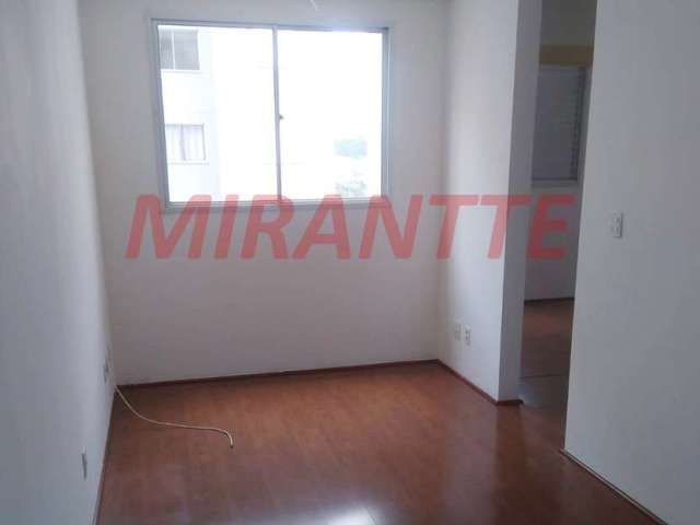 Apartamento de 44m² com 2 quartos em Centro