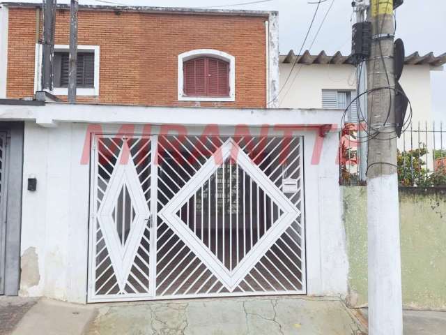 Sobrado de 120m² com 2 quartos em Água Fria