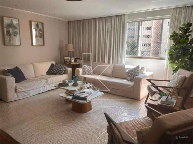 Apartamento com 3 quartos para alugar na Rua Tabapuã, 245, Itaim Bibi, São Paulo por R$ 14.000