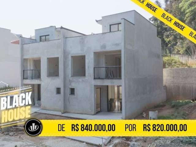 Sobrado com 3 dormitórios à venda, 129 m² por R$ 820.000,00 - Santa Cândida - Curitiba/PR