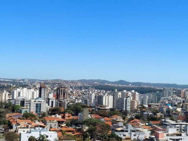 Cobertura à venda 3 quartos c/ uma suite , 3 vagas. Bairro Ouro Preto.#ufmg