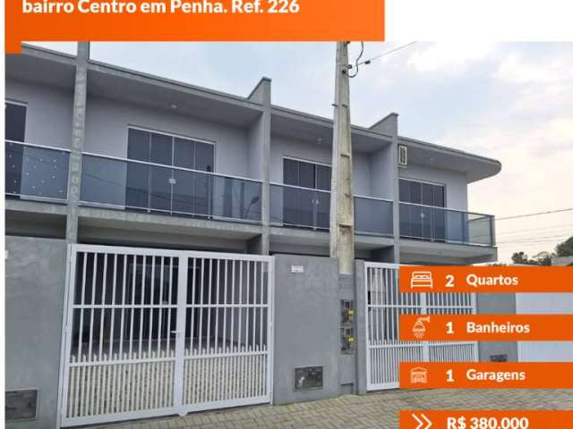 Sobrado Para Vender com 2 quartos no bairro Centro em Penha. Ref. 226