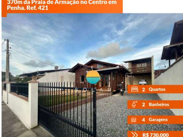 Casa Para Vender com 2 quartos aprox. 370m da Praia de Armação no Centro em Penha. Ref. 421