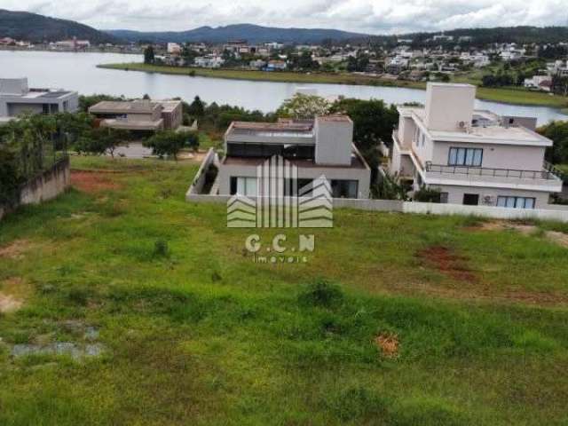 lote de 598 metros em condominio