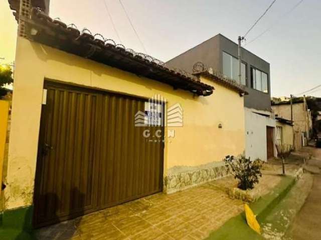 Casa com 2 quartos à venda no Guanabara (Parque Durval de Barros), Ibirité  por R$ 300.000