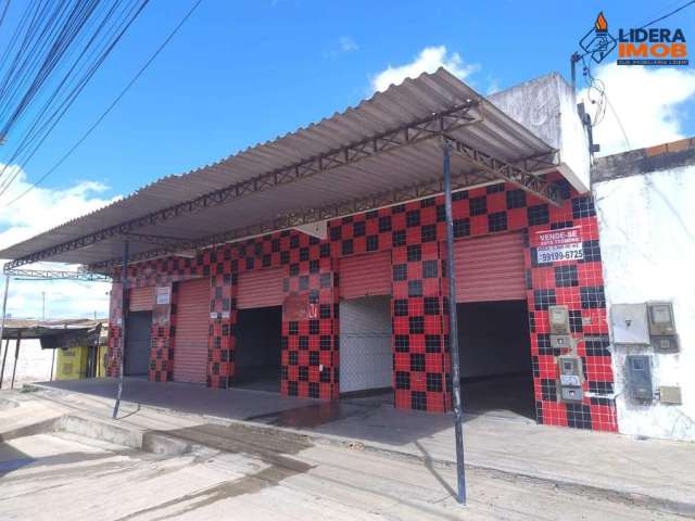 Galpão comercial para Venda  em rua pública, São João, Feira de Santana, 1 sala, 2 banheiros, 4 vagas, 200m² área total.