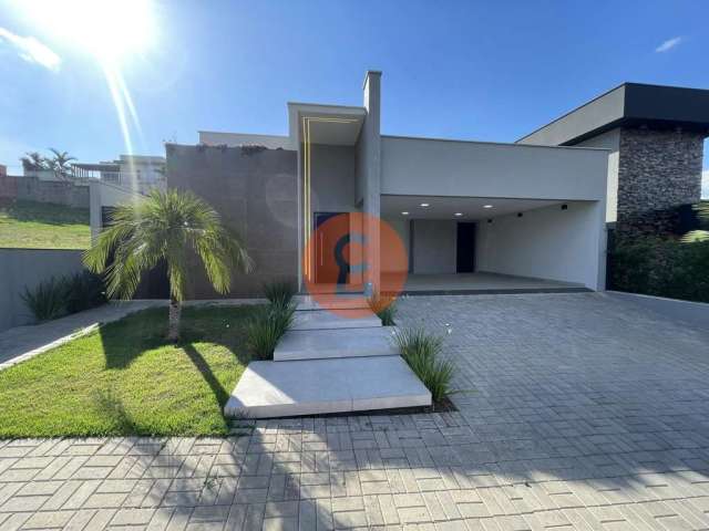 Excelente casa á VENDA de 360m² no condomínio Damha II