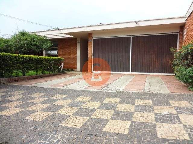 Excelente casa à Venda no bairro Vila Independência, Piracicaba - SP