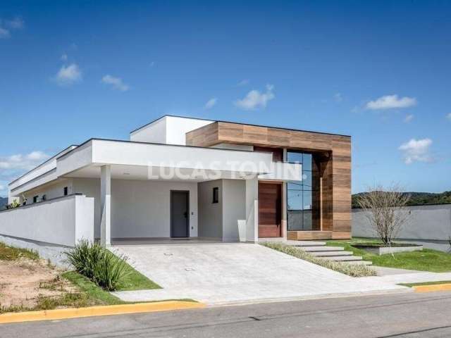 Casa Térrea Caledônia Private Camboriú 3 suítes 4 Vagas 370m² Moderno e Exclusivo