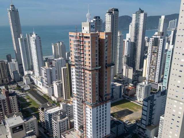 Apartamento Horizon Andar Altíssimo com 3 Suítes 2 Vagas FG Centro de Balneário Camboriú Promoção