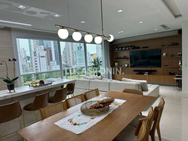 Apartamento 4 Quartos e 2 Suítes Quadra Mar Ville Del Acqua Balneário Camboriú