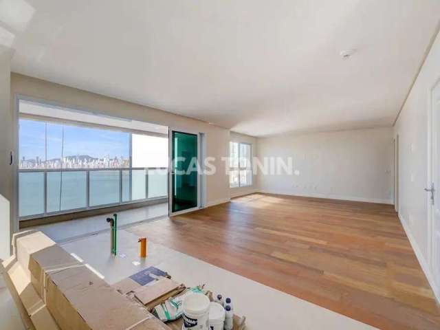 Apartamento 3 Suítes e 3 Vagas Santé Quadra Mar Balneário Camboriú