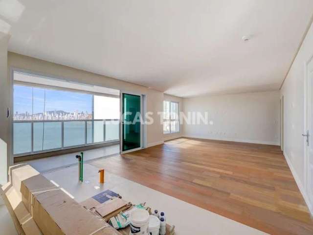 Apartamento 3 Suítes e 3 Vagas Santé Quadra Mar Balneário Camboriú