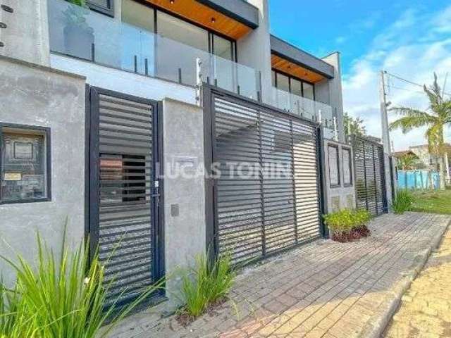 Sobrado Duplex com 3 Suítes Mobiliado Itacolomi Piçarras Proximo do Mar Oportunidade