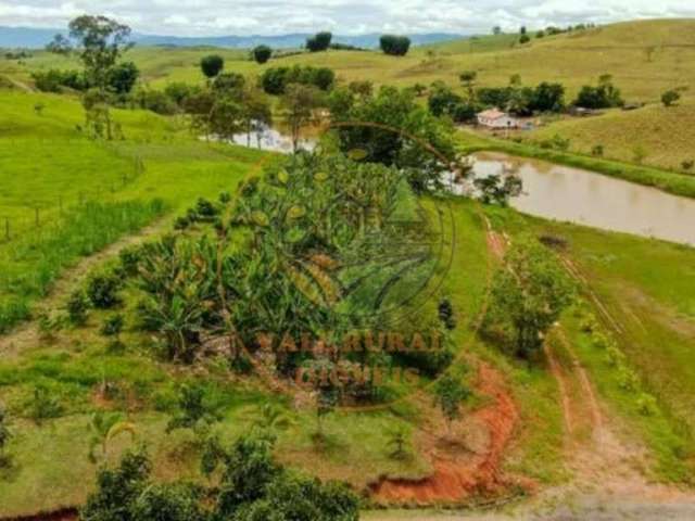 Excelente sitio em natividade da serra -sp st00154