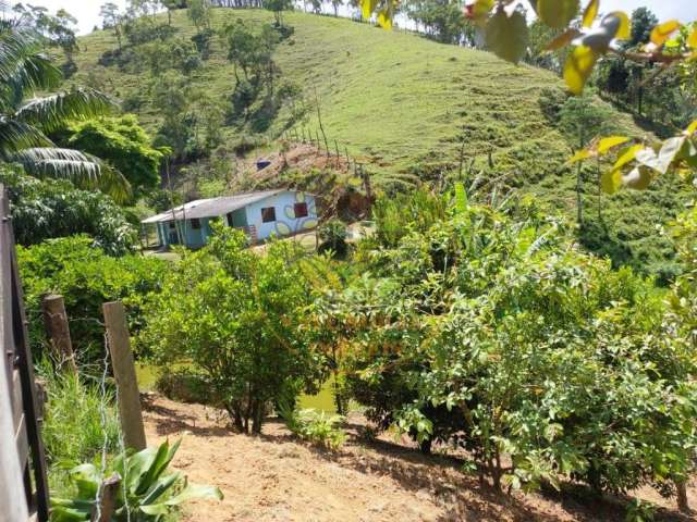 Excelente oportunidade! lindo sítio escriturado com 02 lagos, pomar e pasto!  st00037