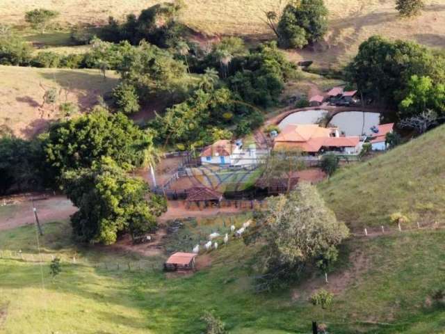 Maravilhosa fazenda de 90 alqueires em santa cruz de goiás - go  fa00198