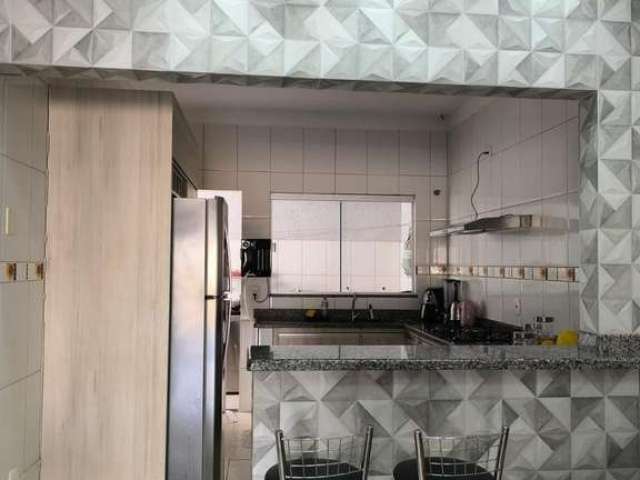 Casa com 2 quartos à venda na Rua Maracanã, 1, Vila Jardim Pompéia, Goiânia por R$ 369.000