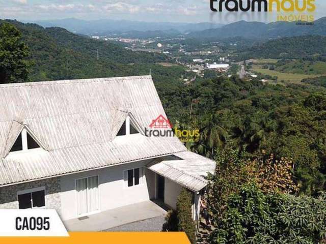 Casa com 3 dormitórios à venda, 290 m² por R$ 990.000,00 - Vila I Toupava - Blumenau/SC