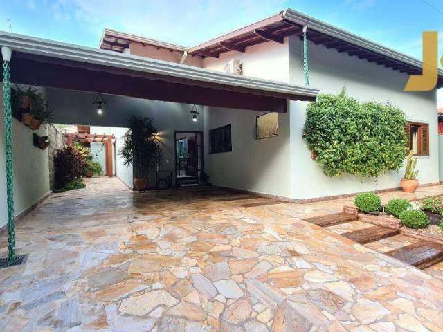 Casa com 3 dormitórios à venda, 297 m² por R$ 1.400.000,00 - Estância das Flores - Jaguariúna/SP