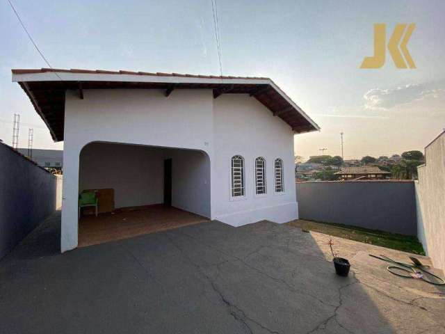 Casa com 3 dormitórios para alugar, 128 m² por R$ 2.386,14/mês - Jardim São Caetano - Jaguariúna/SP