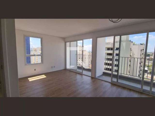 Apartamento com 3 quartos (2 suítes) à venda em Cidade São Francisco.
