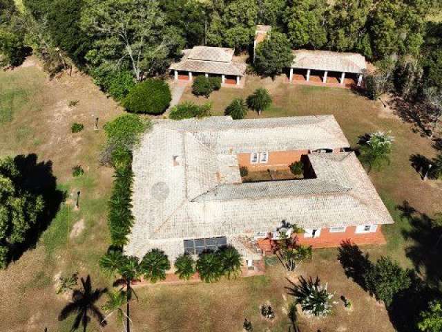 Sítio/Haras à venda em Boituva-SP.