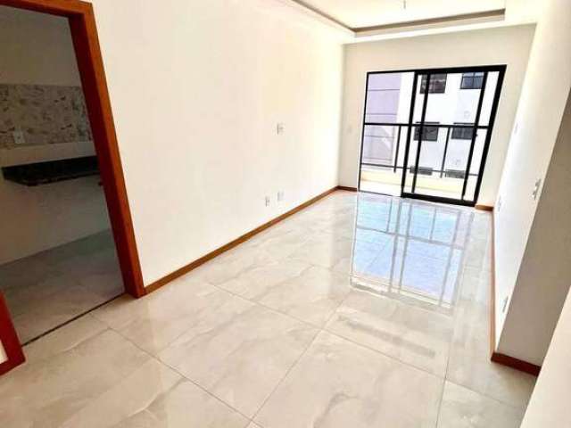 Apartamento com 2 quartos, 64m², à venda em Teresópolis, Alto