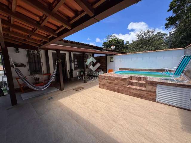 Casa Independente com Loft, Piscina e Espaço Gourmet à Venda em Teresópolis, RJ