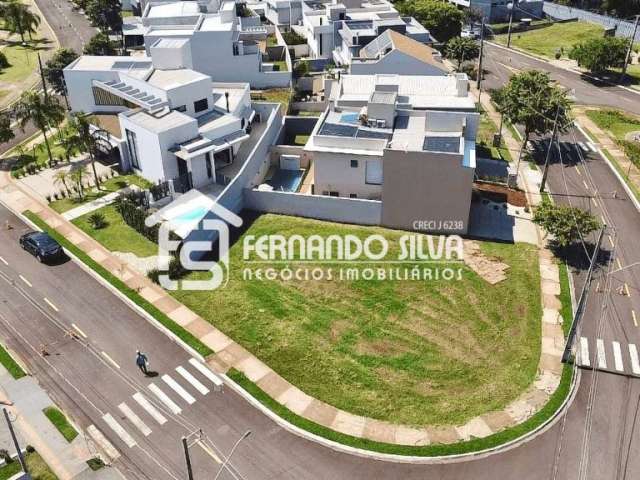 VENDO Terreno plano de esquina com 443m2