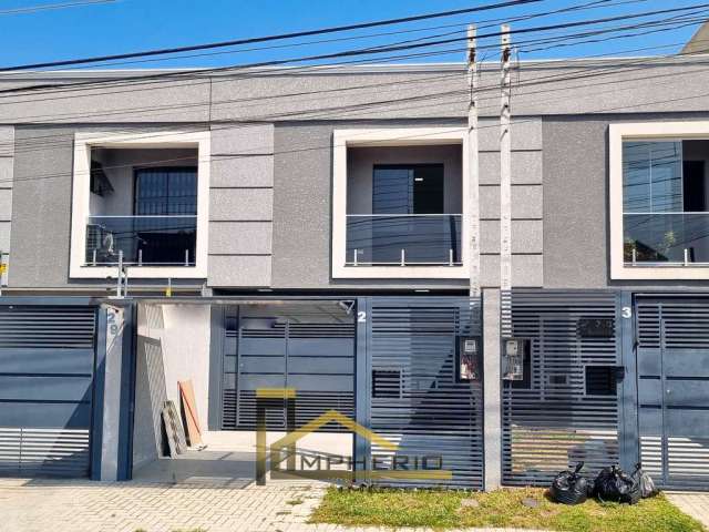 Imperdível oportunidade: Casa à venda em Curitiba-PR, 3 quartos, 1 suíte, 2 banheiros, 3 vagas na garagem!