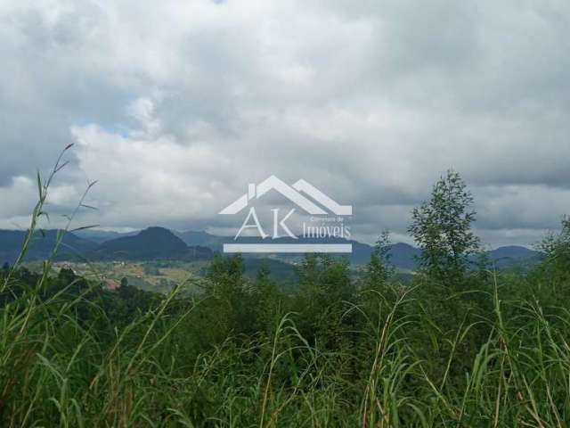 Área de terras com vista e riacho à venda em Linha Nova na Serra Gaúcha