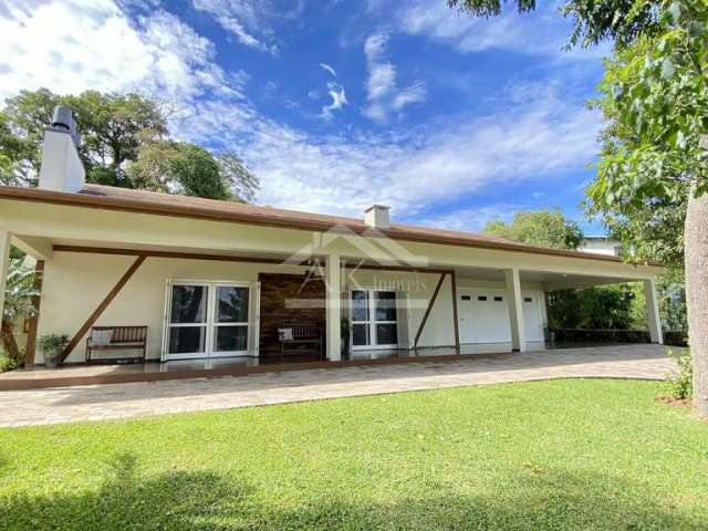 Casa de alto padrão, com duas suítes, à venda em Nova Petrópolis, na Serra Gaúcha