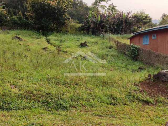 Terrenos urbanos com bela vista à venda em Picada Café na Serra Gaúcha