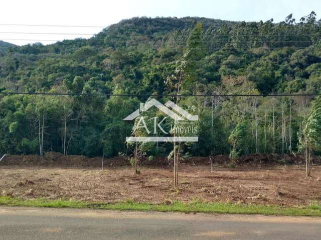 Terreno de 471,90 m², a venda no bairro Kaffee Eck, em Picada Café na Serra Gaúcha