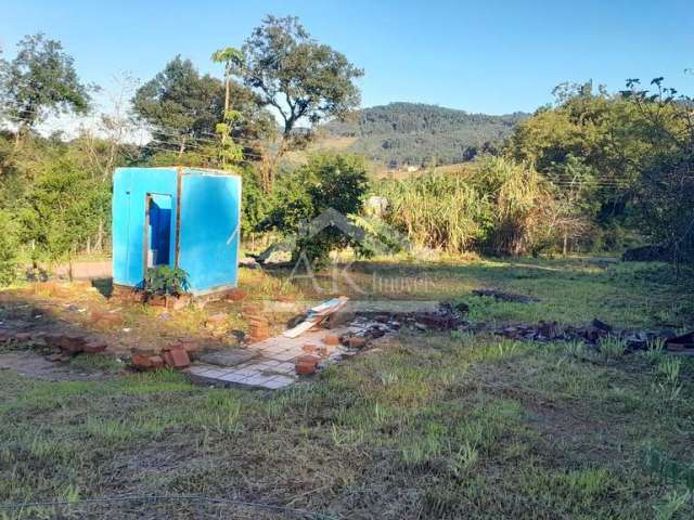 Terreno de esquina à venda na cidade de Picada Café na Serra Gaúcha