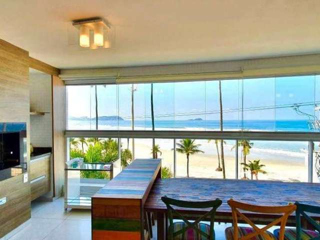 Apartamento de frente para o mar com 3 suítes e varanda gourmet em prédio com lazer e 3 vagas de garagem, Praia da Enseada - Guarujá.