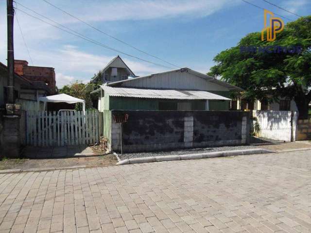 Casa à venda, 130 m² por R$ 500.000,00 - Centro - Navegantes/SC