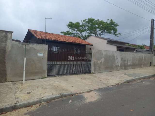 Casa com amplo terreno - sao cristovão