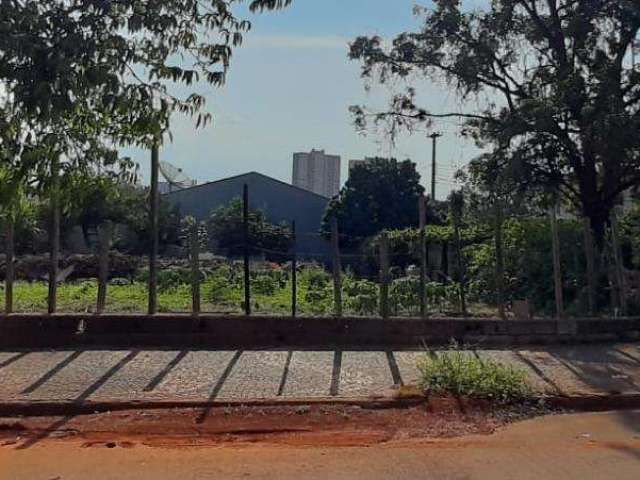 Terreno à venda no Jardim Esmeralda em Santa Bárbara d'Oeste