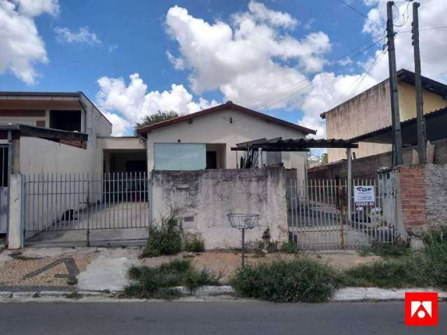 Casa à Venda no Bairro Morada do Sol em Americana com 3 quartos.