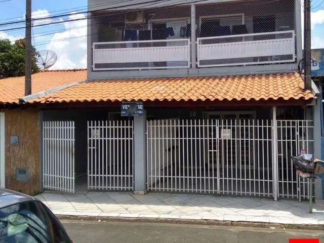 Casa à venda no Parque da Liberdade em Americana.