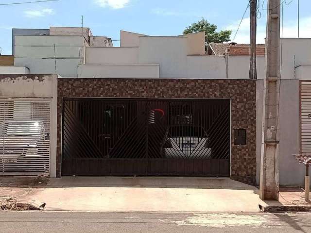 Casa à venda com 3 dormitórios (1 suíte), 2 vagas cobertas - Jardim Tarumã, Londrina, PR