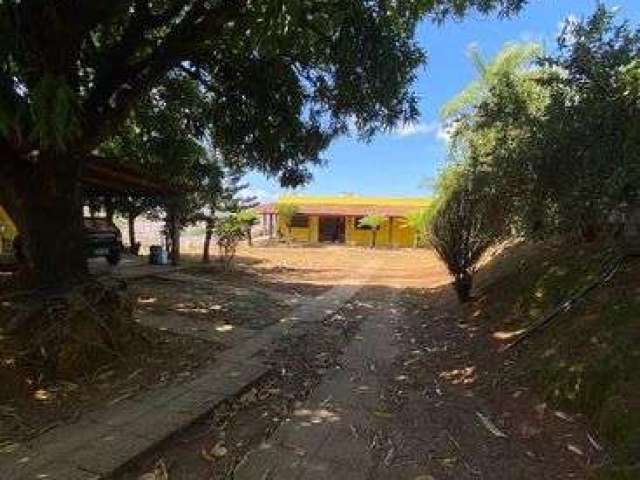 Casa para venda possui 350 metros quadrados com 4 quartos em Ouro Preto - Olinda - PE