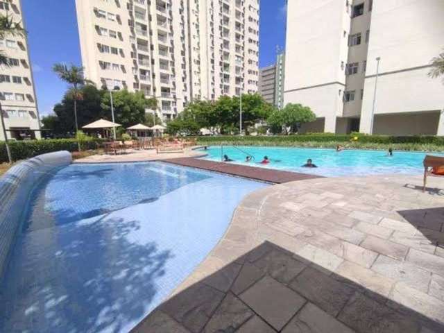 Oportunidade de morar em Condomínio Clube!! Apartamento reformado! Lindo!!