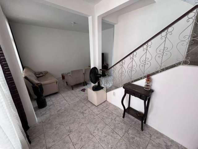 Apartamento térreo duplex em setubal