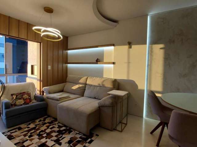 Apartamento com 2 dormitórios à venda, 89 m² por R$ 560.000,00 - Centro - Dois I