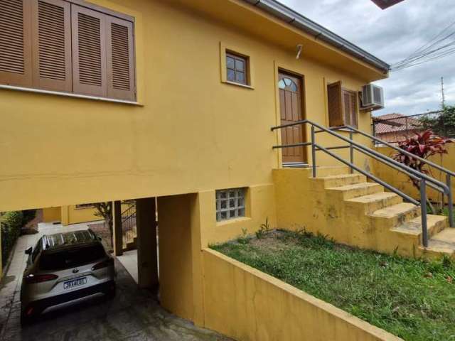 Casa com 5 quartos à venda no Cavalhada, Porto Alegre , 230 m2 por R$ 648.000